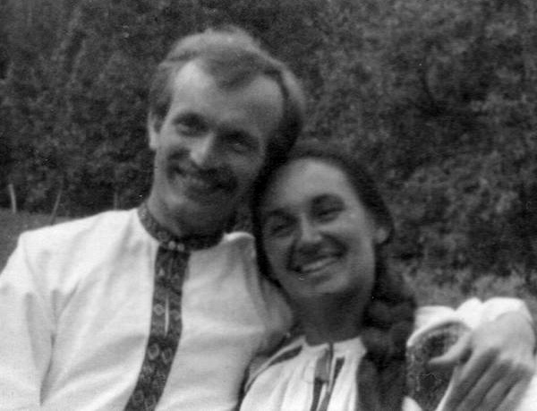 В'ячеслав Чорновіл зі своєю другою дружиною Оленою Антонів, орієнтовно 1964 рік